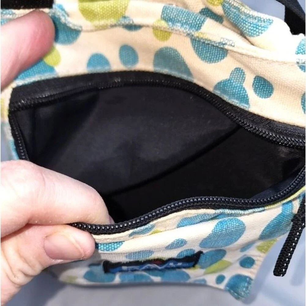Kavu Blue & Green Polka‎ Dot Canvas Crossbody Bag 10